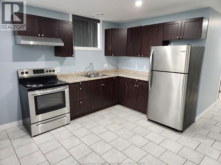 Property Photo:  839 Assumption 4  ON N9A 3B9 