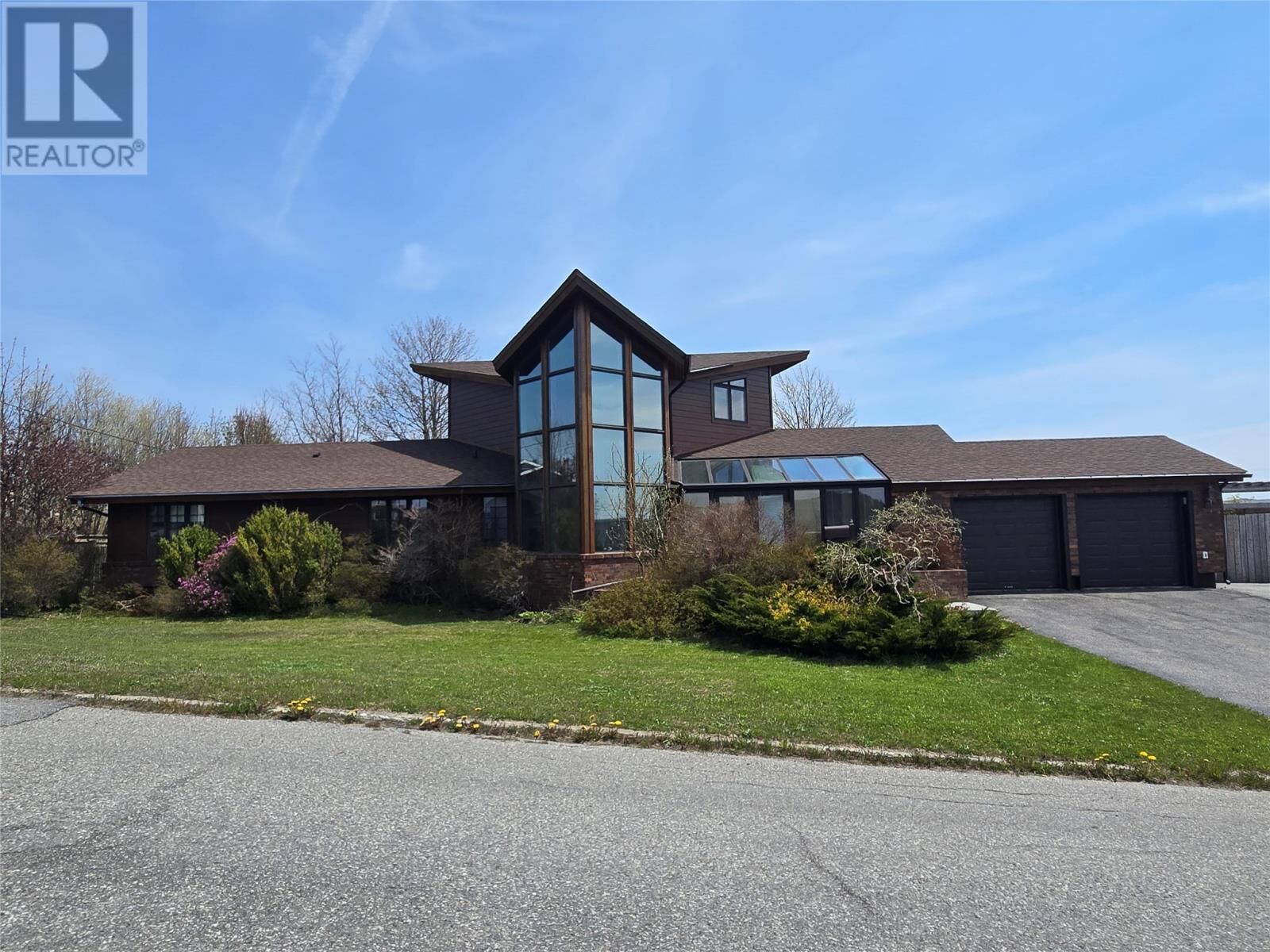 Property Photo:  44 Ohio Drive  NL A2N 2V1 