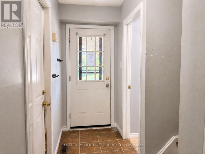 Property Photo:  441 Barrie Road 7  ON L3V 6T9 