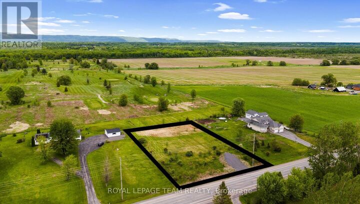 Property Photo:  0 Dunrobin Road  ON K0A 3M0 