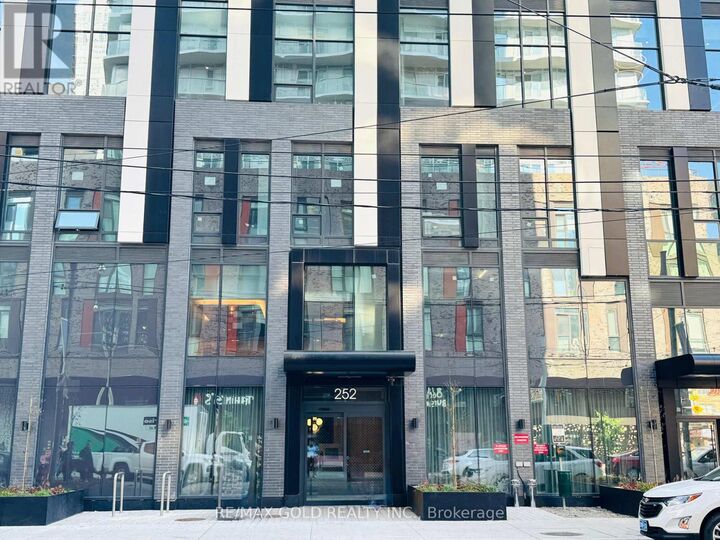 Property Photo:  252 Church Street 5106  ON M5B 0E6 