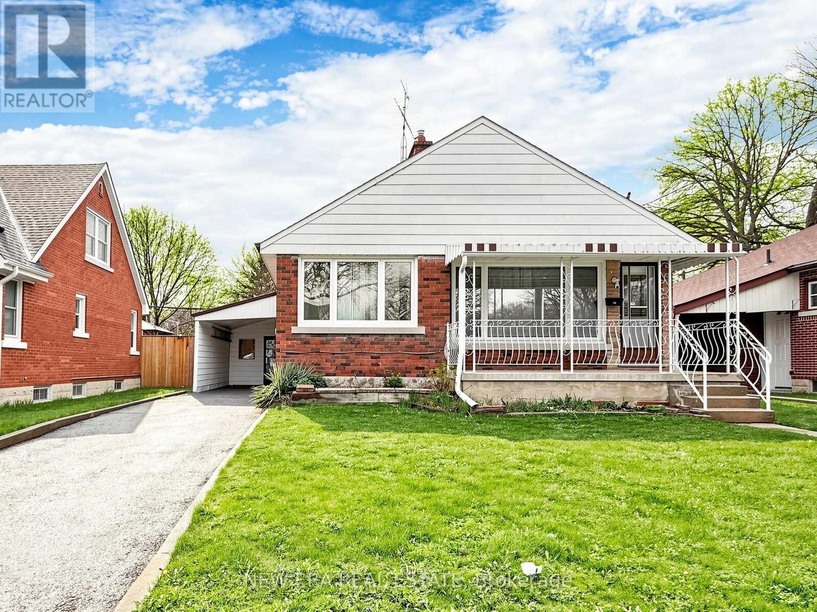 Property Photo:  48 Christopher Drive  ON N1R 4R6 