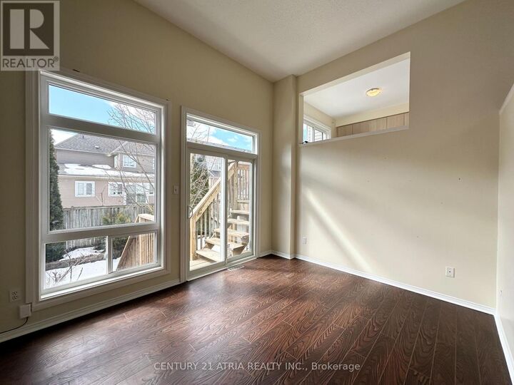 Property Photo: 7101 Branigan Gate 37 ON L5N 7S2