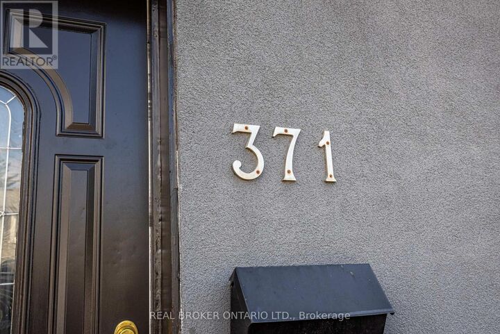 Property Photo:  371 Jones Avenue Main  ON M4J 3G5 