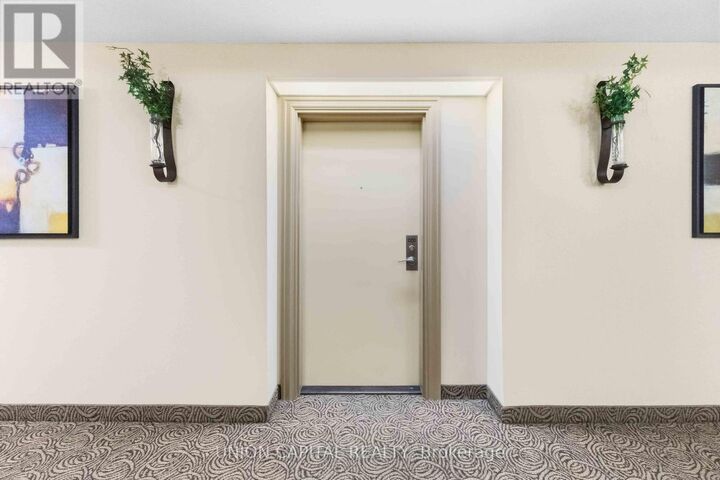 Property Photo:  10 Mendelssohn Street 220  ON M1L 0G7 