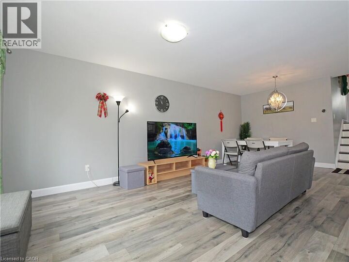 Property Photo:  771 Monsarrat Avenue  ON N5Y 4Y3 