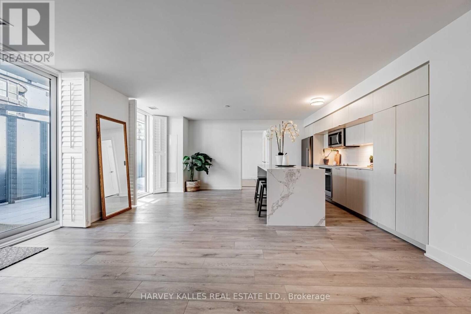 Property Photo:  575 Bloor Street East 505  ON M4W 0B2 