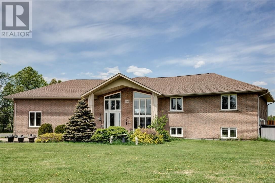 Property Photo:  290 Seguin Street  ON P0M 1L0 