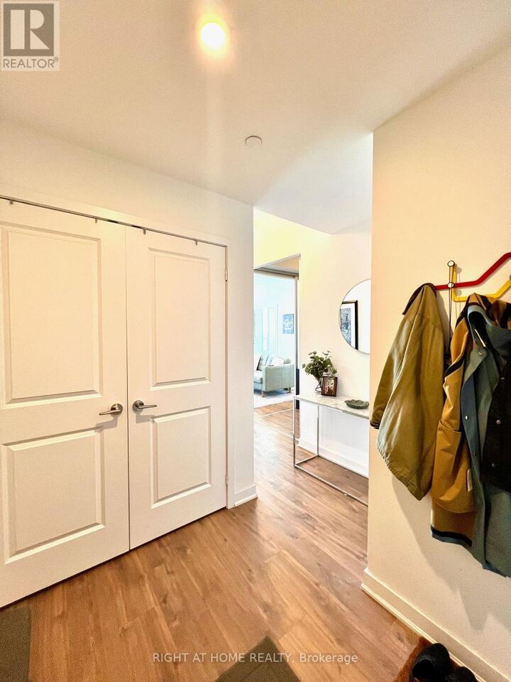 Property Photo:  120 Parliament Street 2008  ON M5A 2Y8 