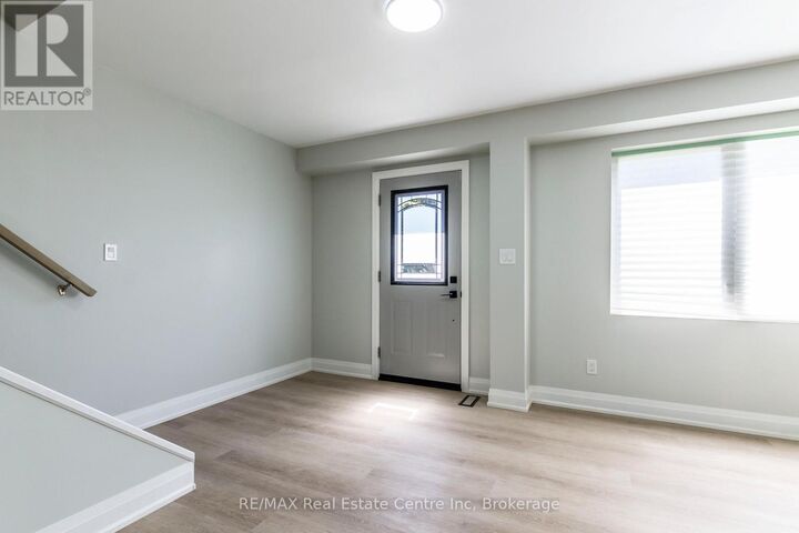 Property Photo:  16 June Avenue  ON N1H 1H6 