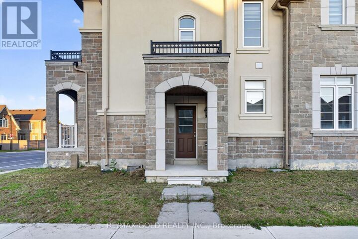 Property Photo:  556 Brisdale Drive  ON L7A 0C3 