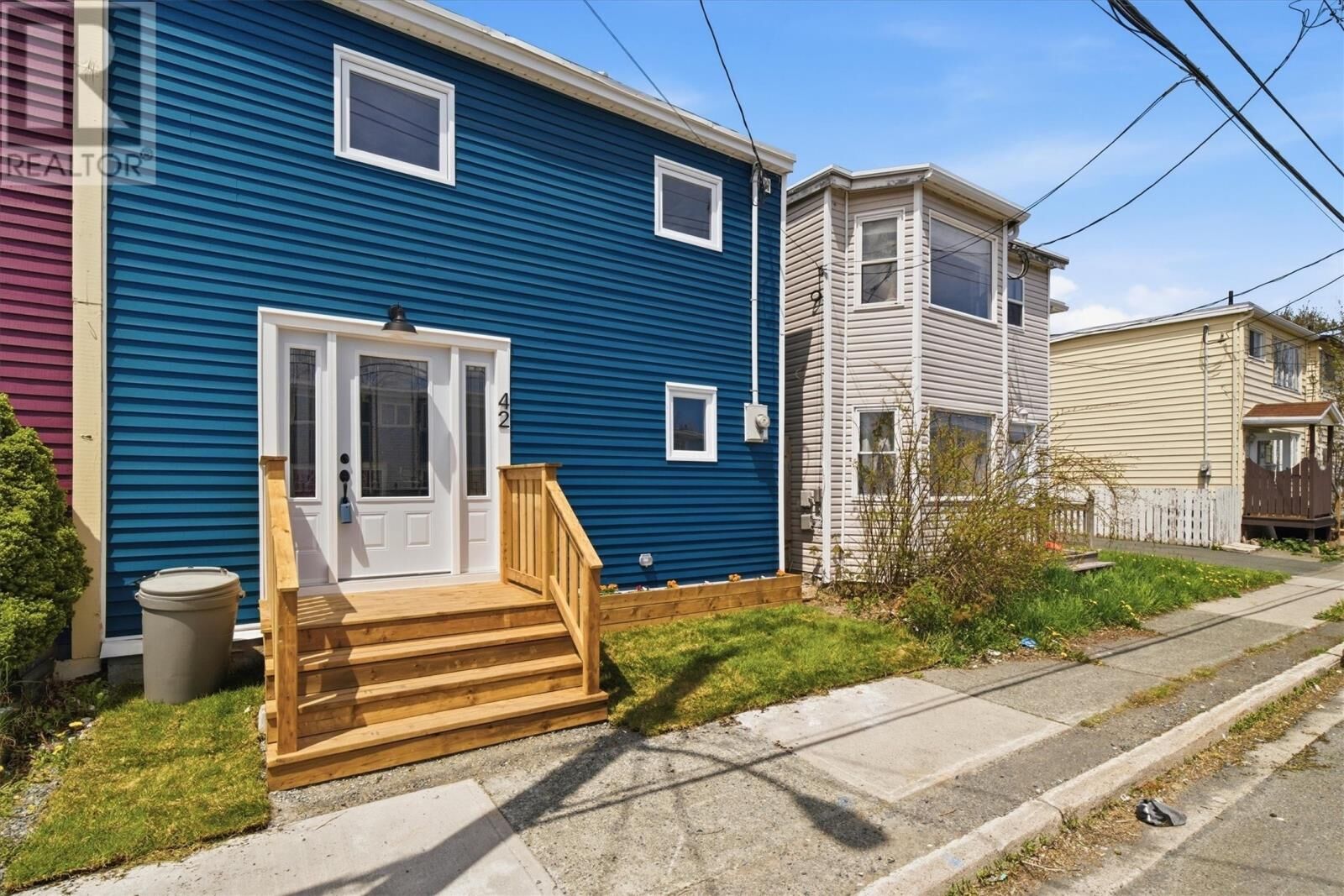 Property Photo:  42 Beaumont Street  NL A1E 1R6 
