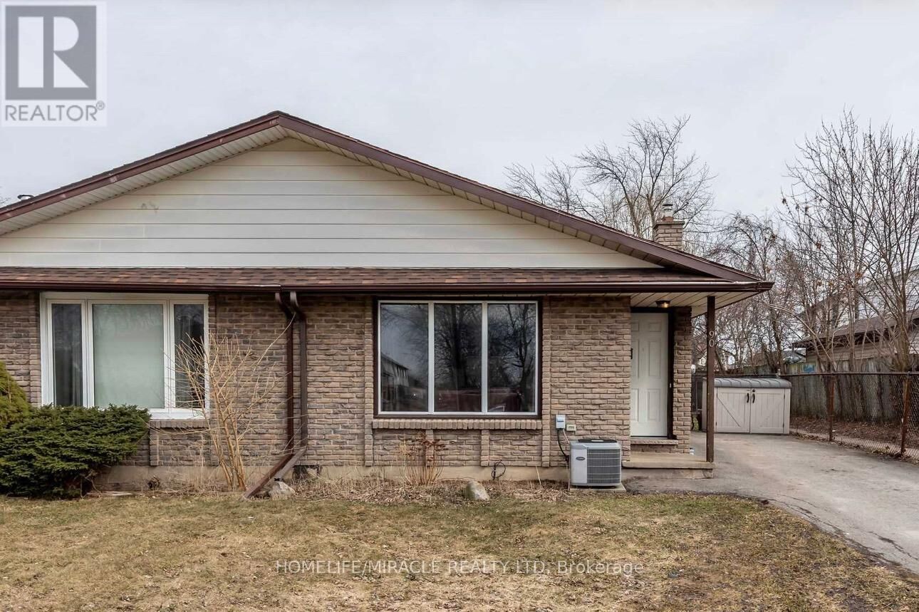 Property Photo:  90 Tupper Drive Main  ON L2V 4C8 