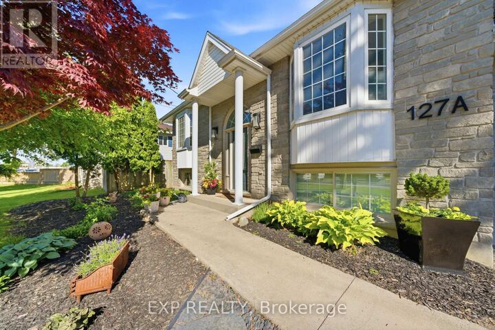 Property Photo:  127A Lakeshore Road  ON L2N 2T8 