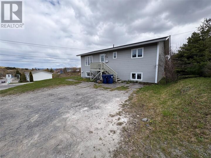 Property Photo:  31 Sunnyslope Drive  NL A2H 7J2 