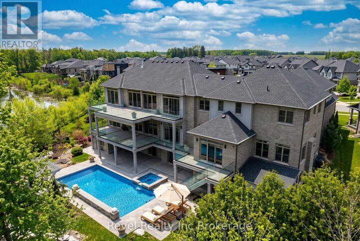Property Photo: 241 Tamarack Boulevard ON N4S 0E4