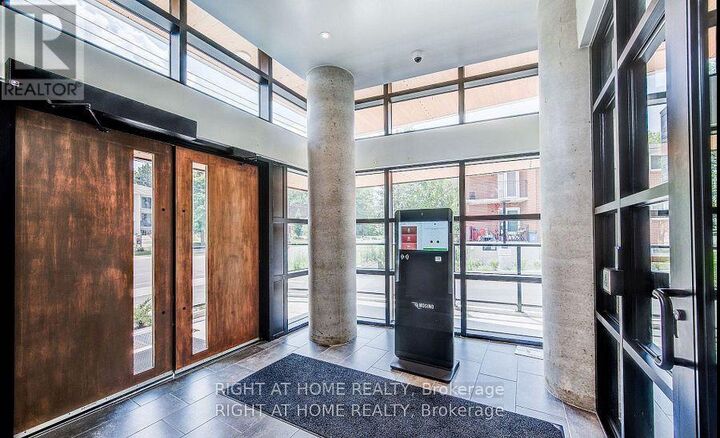 Property Photo:  312 Erb Street 205  ON N2L 0K9 