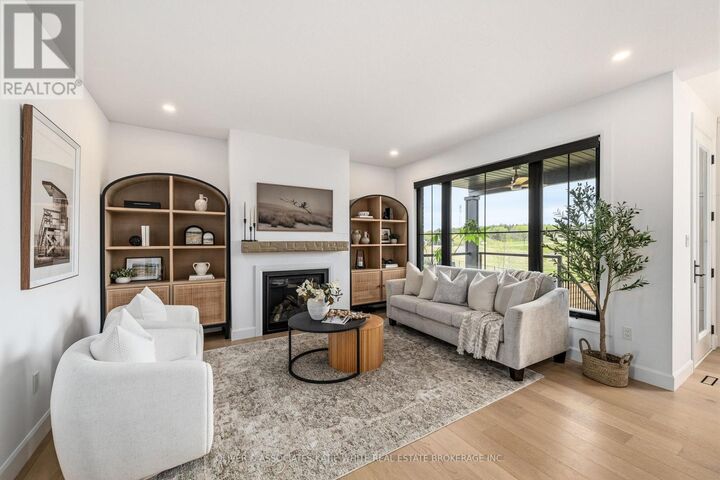 Property Photo:  2190 Linkway Boulevard  ON N6K 0K8 