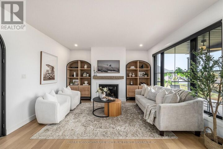 Photo de la propriété: 2190 Linkway Boulevard ON N6K 0K8