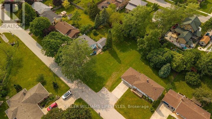 Property Photo:  24 Mac Kenzie Street  ON N0N 1J0 