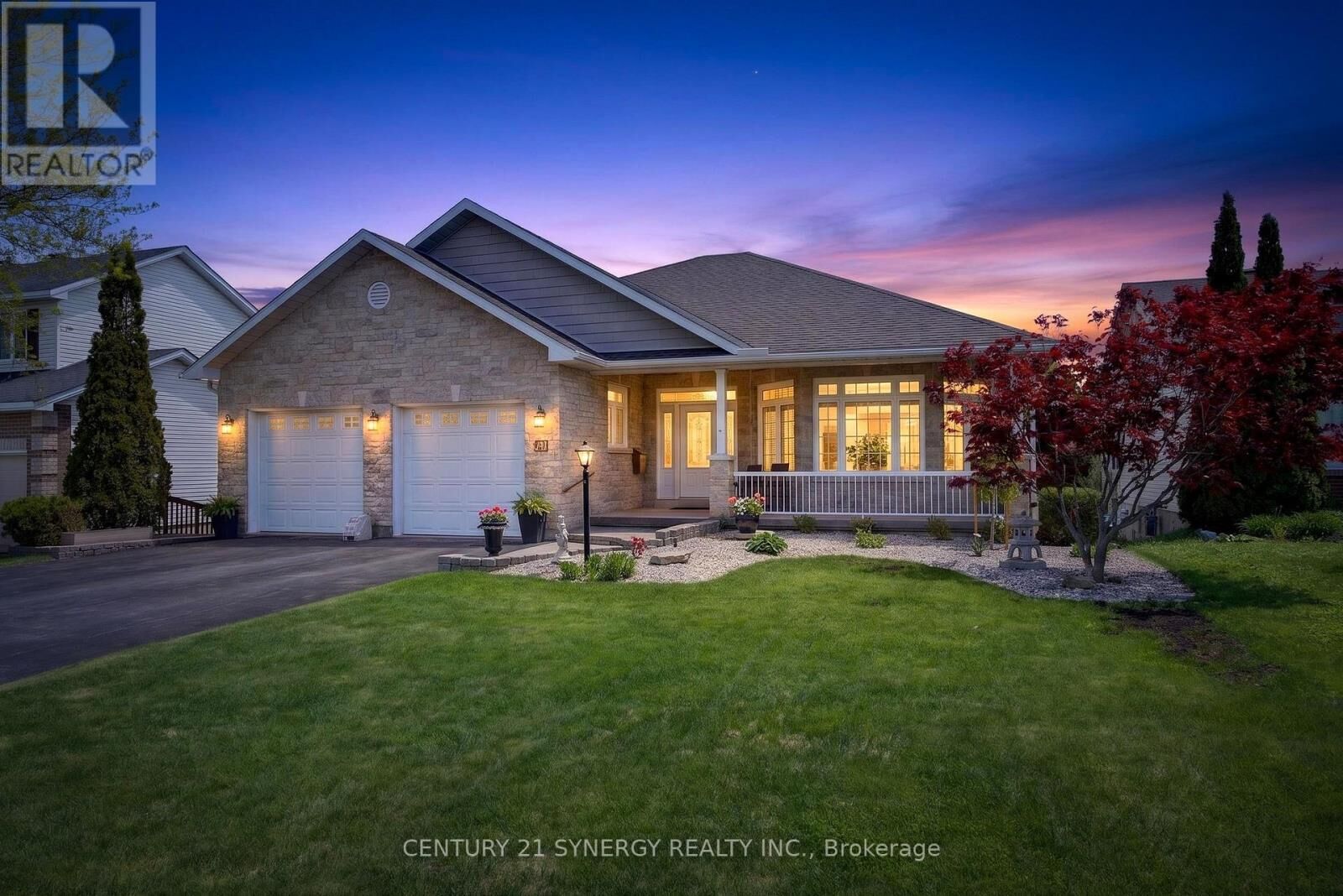 Property Photo:  30 Morris Street  ON K7C 4M9 