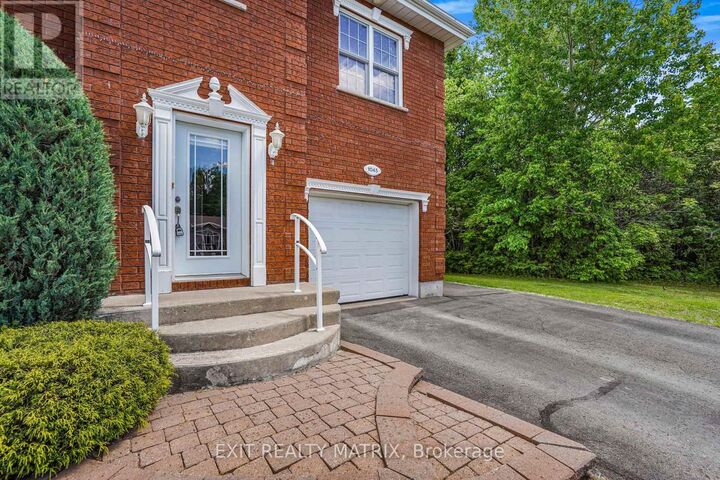 Property Photo:  1045 Sidney Street  ON K6A 3N2 