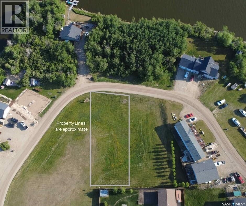 Property Photo:  9 Humboldt Lake Crescent  SK S0K 2A0 