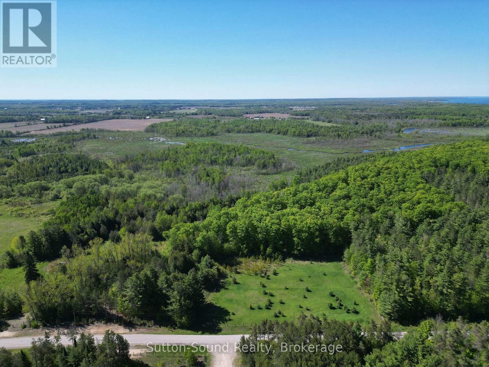 Photo de la propriété:  266 Rankin Bridge Road  ON N0H 2T0 