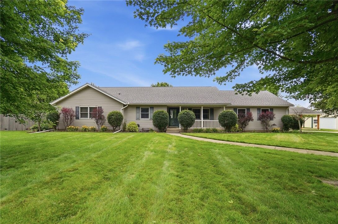 Property Photo: 1700 W Sparrow Road OH 45502