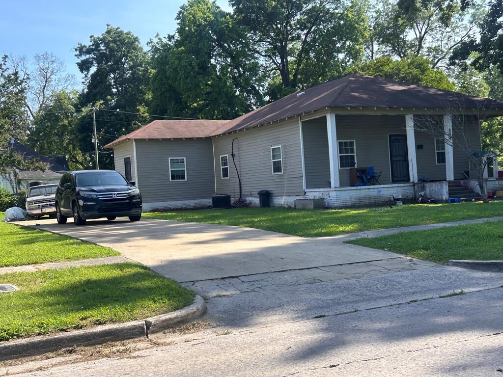 Property Photo:  314 Keiser Avenue  AR 72370 