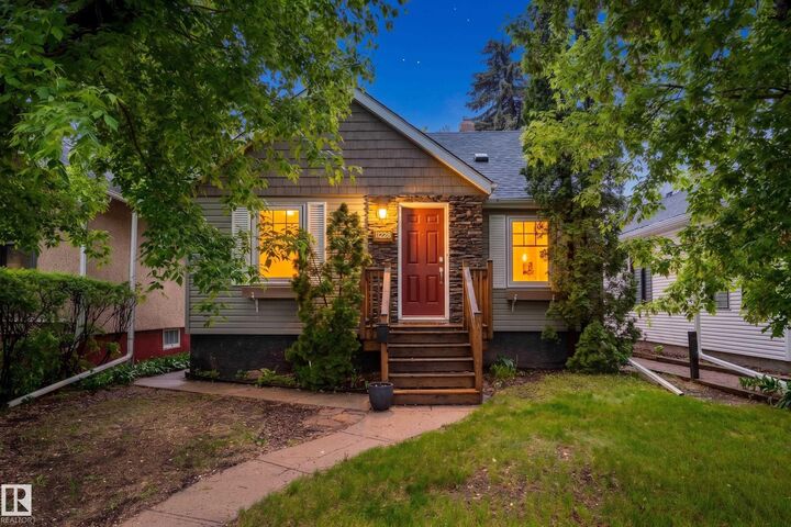 Property Photo:  11228 67 Street NW  AB T5B 1L1 