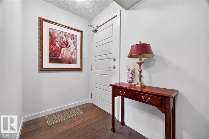 Property Photo:  6084 Stanton Drive SW 425  AB T6X 0Z4 