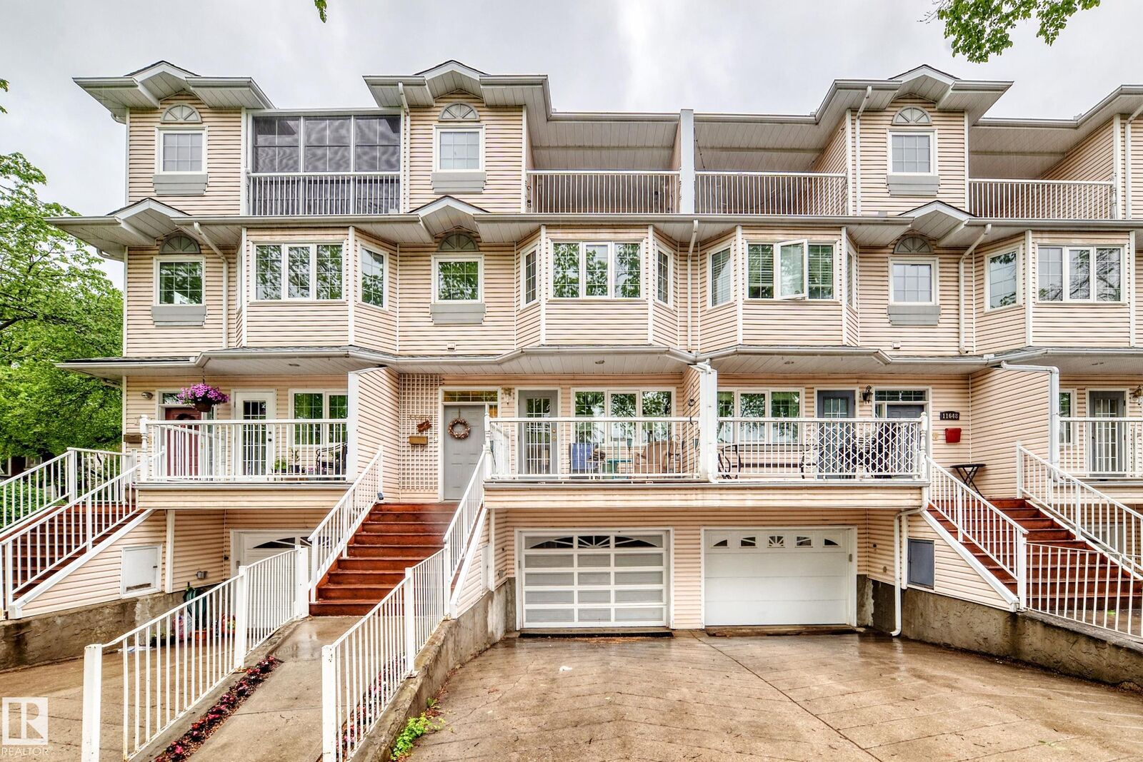 Property Photo:  11650 103 Avenue NW  AB T5K 0S6 