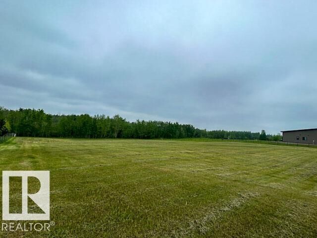 Property Photo:  57303 Rge Road 233 111  AB T0A 1N6 