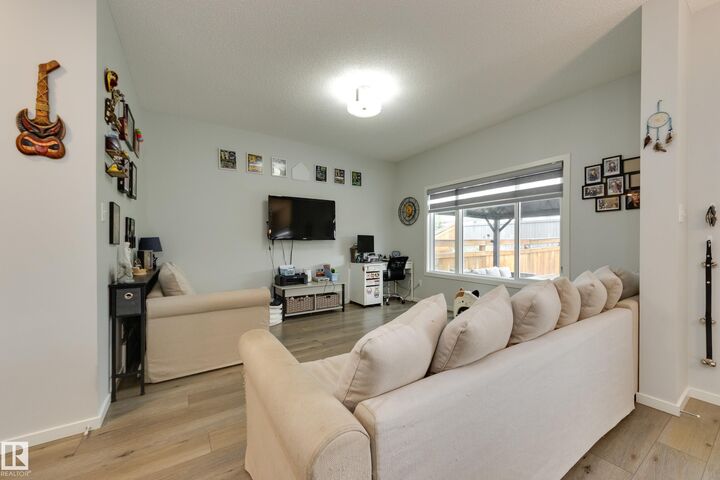 Photo de la propriété:  1020 Daniels Loop SW  AB T6W 4C9 