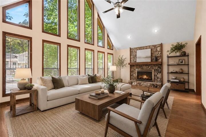 Property Photo: 2531 Deer Isle Cove GA 30044