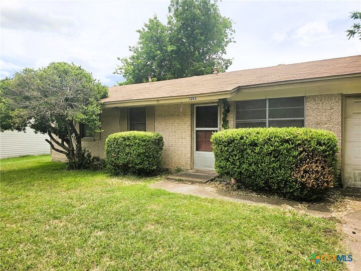 Property Photo:  1203 Curry Avenue  TX 76522 