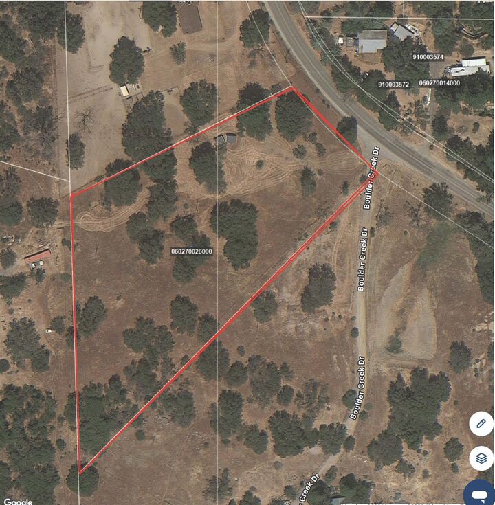 Property Photo:  58292 Road 225  CA 93643 