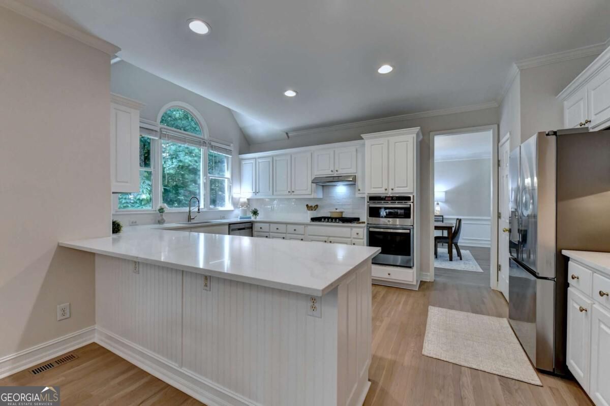 Property Photo:  6416 Oakleigh Place  GA 30005 