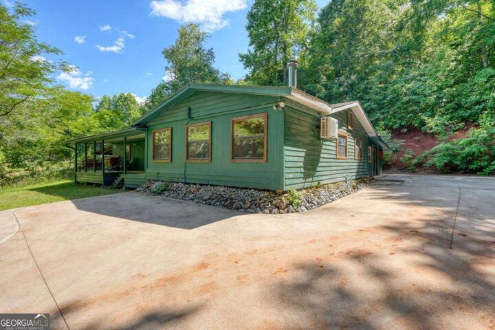 Property Photo:  521 Sunnyside Road  GA 30546 