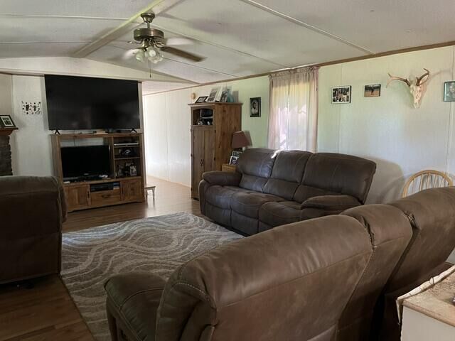Property Photo: 362 Cullen Savage Road TN 37365