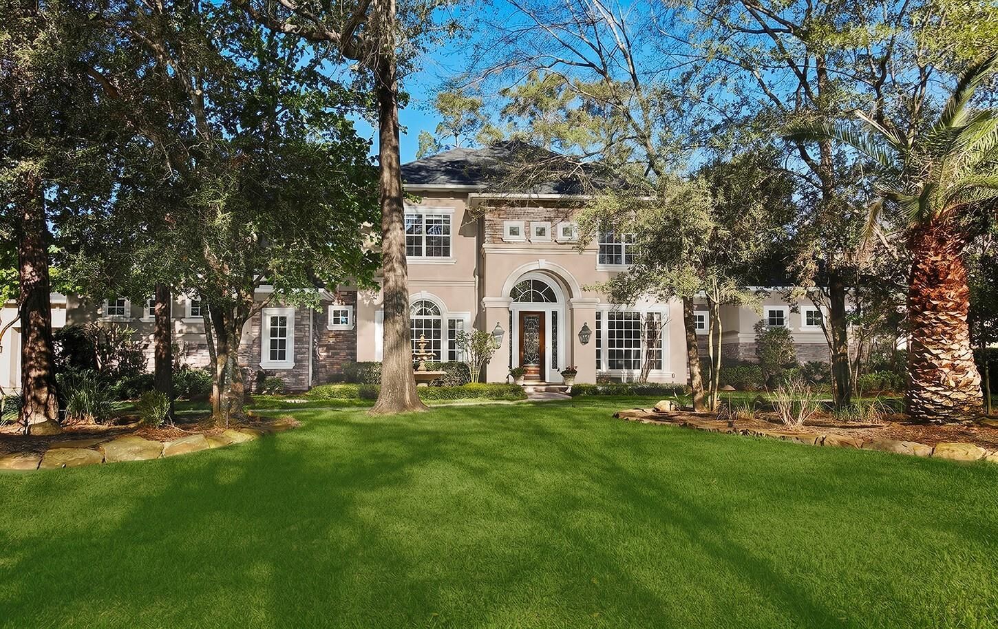 Property Photo: 22 W Bracebridge Circle TX 77382