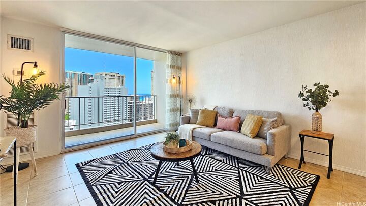 Property Photo: 400 Hobron Lane 2305 HI 96815