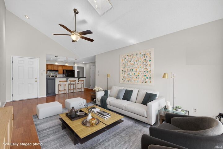 Property Photo: 1354 S College Mall Road IN 47401