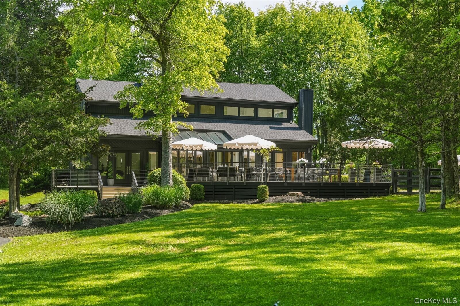 Property Photo:  4 Moonstone Road  NY 12561 