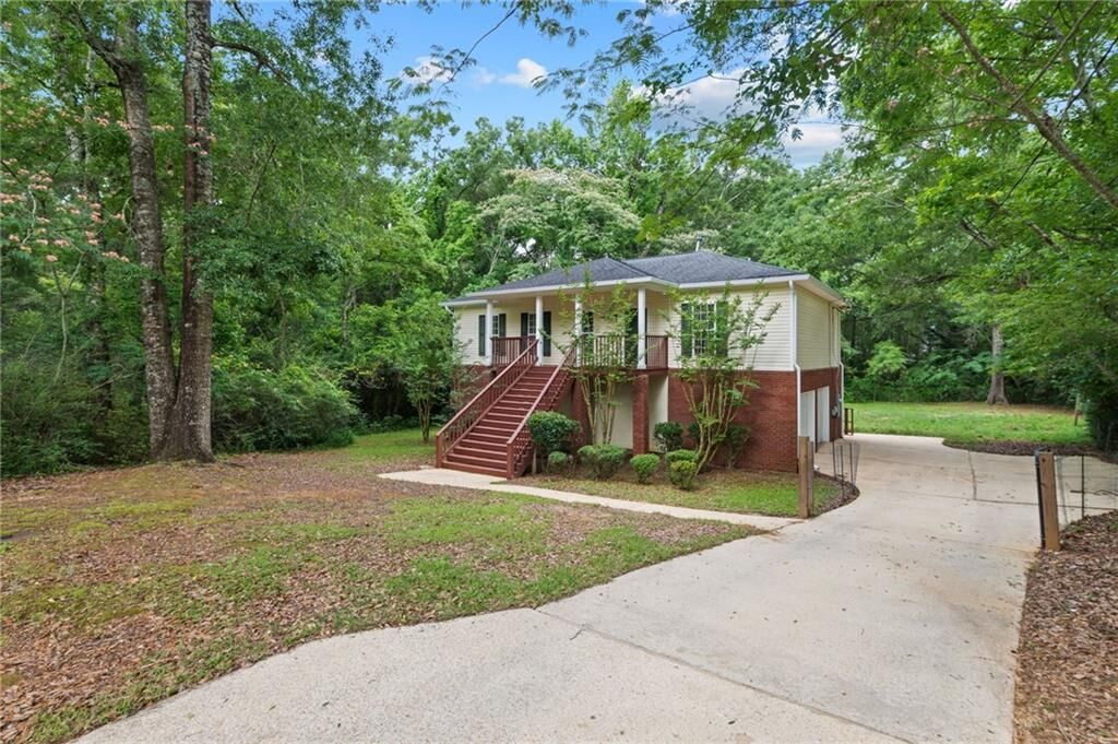 Property Photo:  6009 Vogel Road  AL 36693 