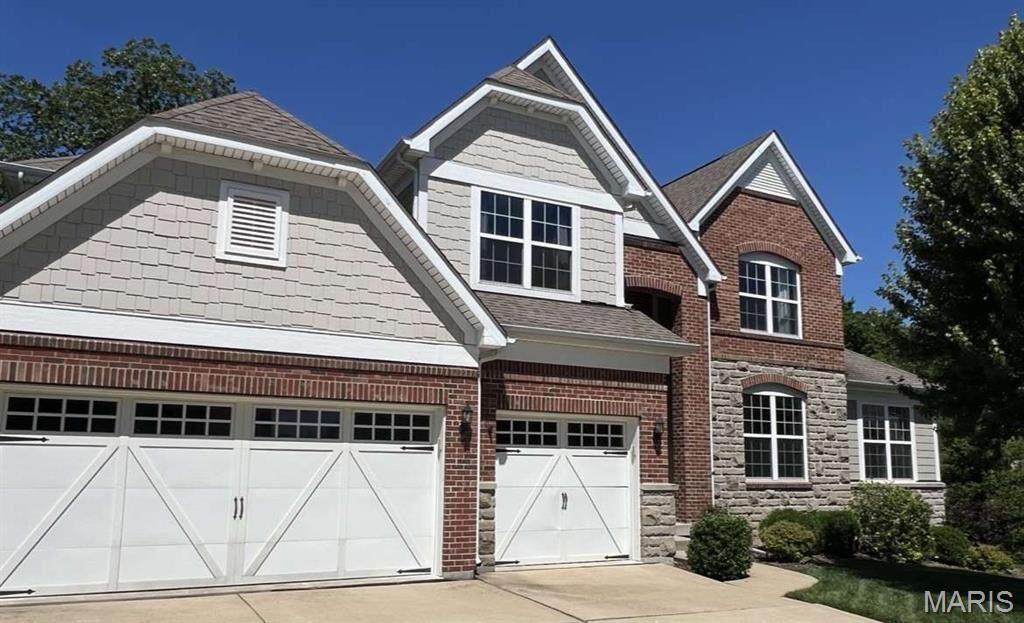 Property Photo: 680 Savannah View Way MO 63017