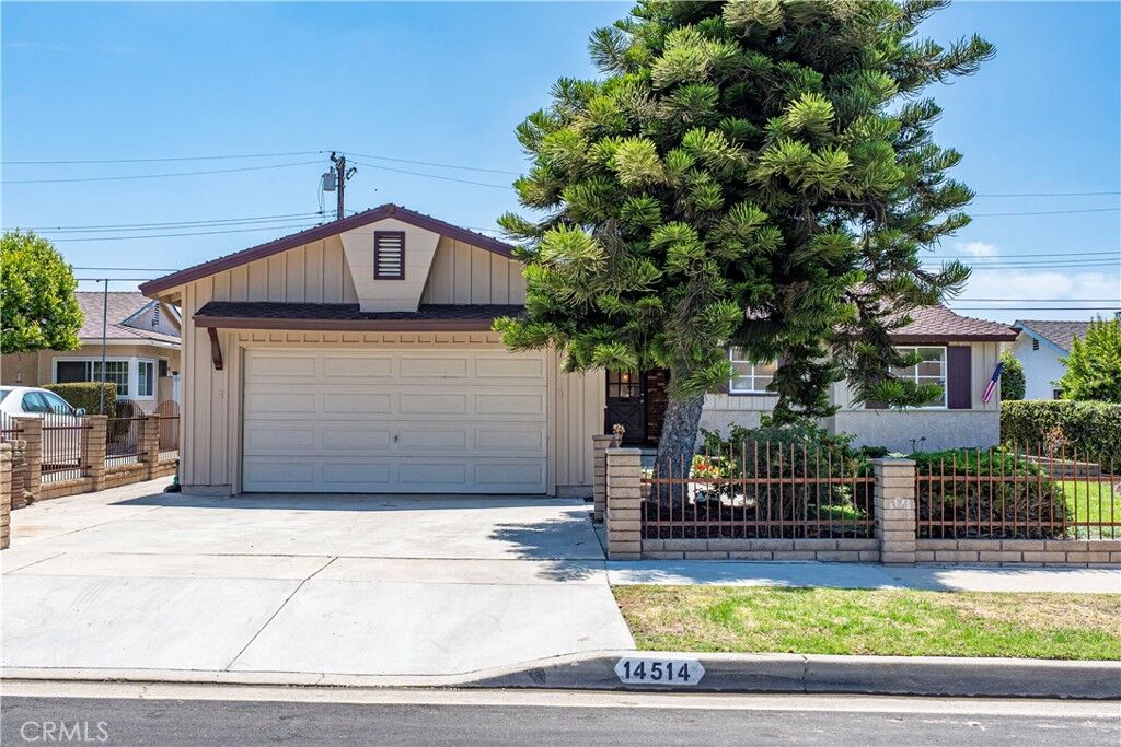 Property Photo:  14514 Watkins Drive  CA 90638 