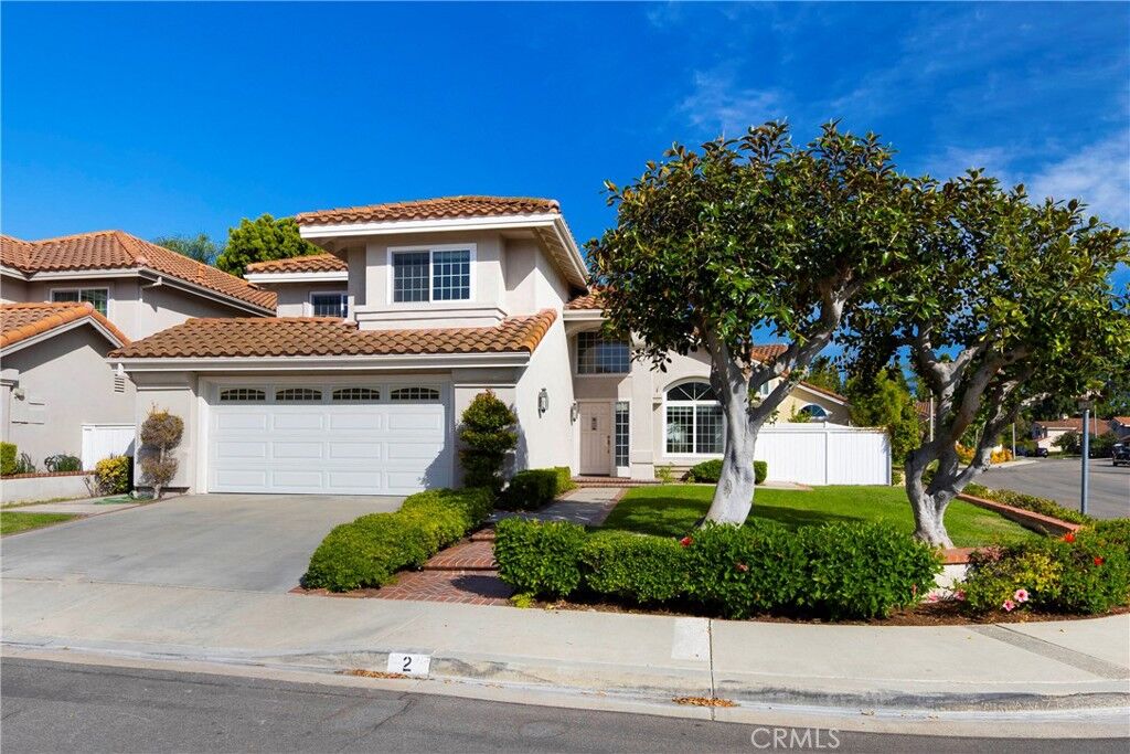 Property Photo: 2 Bernini CA 92614