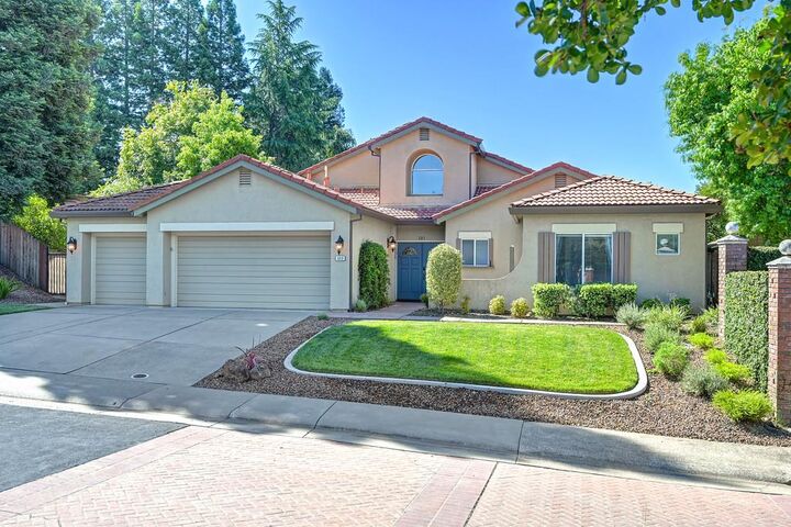 Property Photo:  303 Provence Lane  CA 95630 